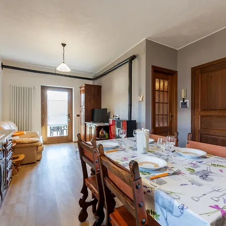 Maison Pro De Solari-2 By Interhome * Fénis